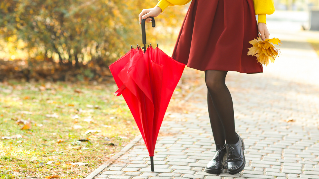 Beat-Autumn-Showers-with-Custom-Umbrellas